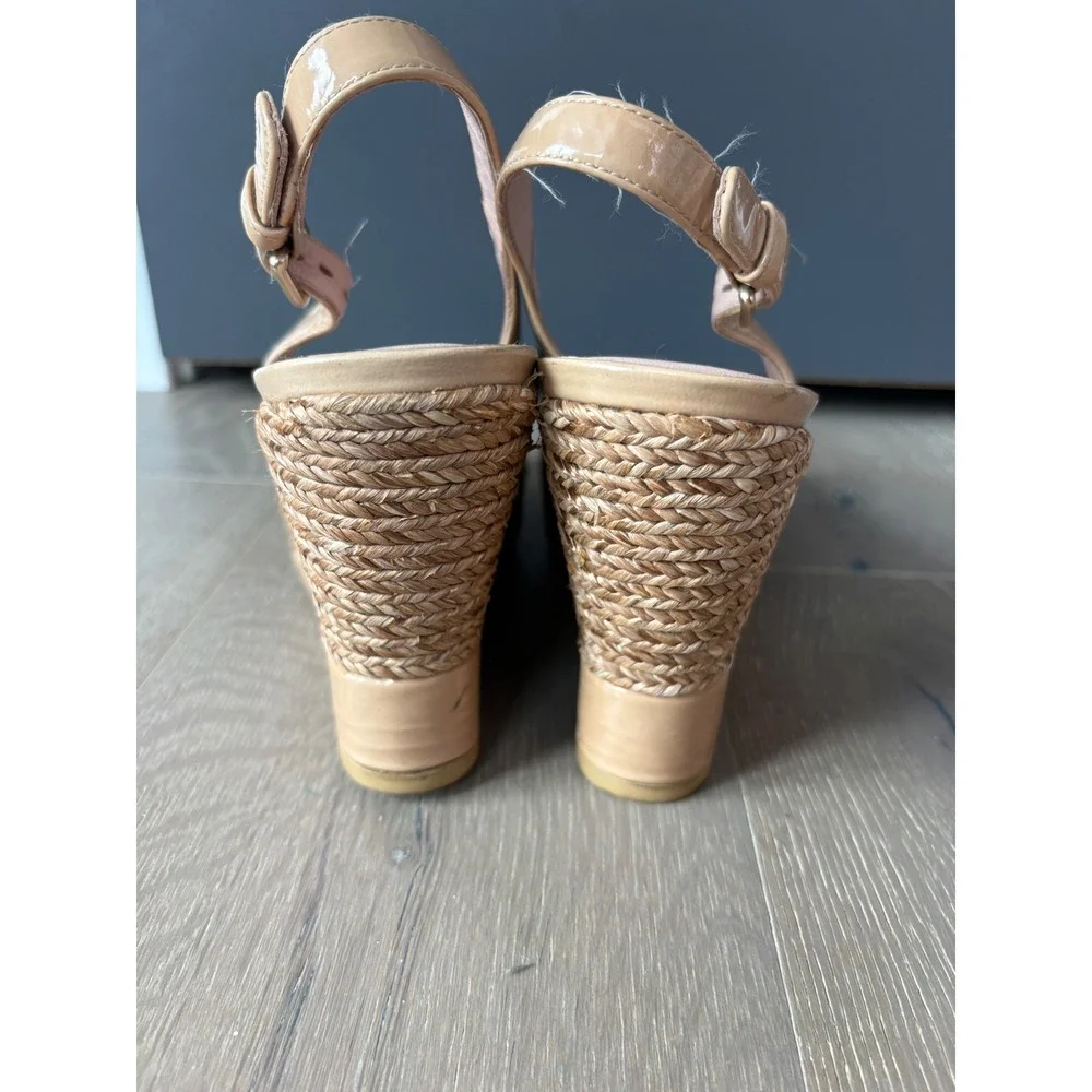 Stuart Weitzman Nude Patent Leather Espadrille Wedge Sandals Peep Toe 8M NW74419